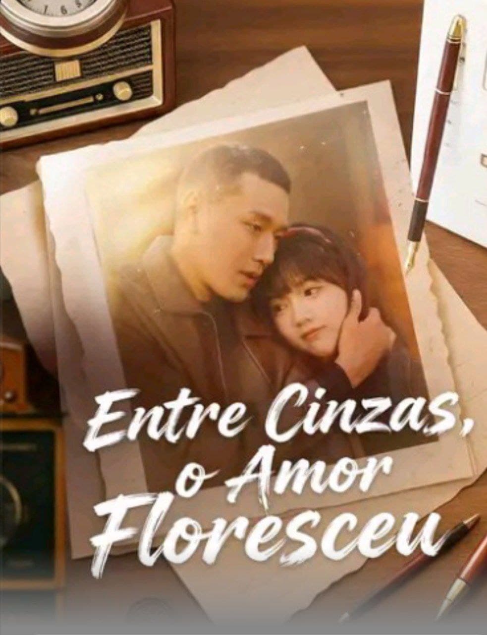 Capa de ENTRE CINZAS O AMOR FLORESCEU